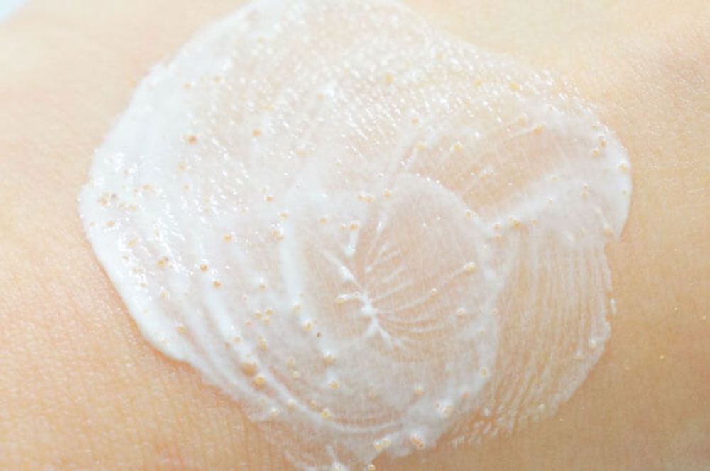 Молочно-медовый скраб для губ A'Pieu Honey & Milk Lip Scrub