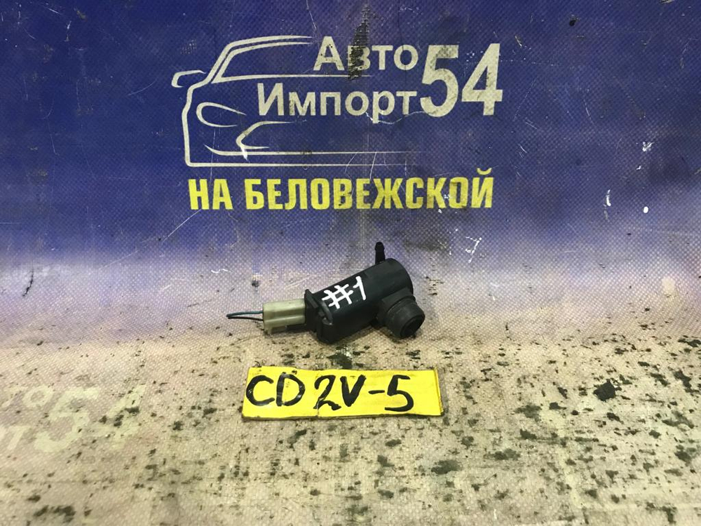 Моторчик бачка омывателя MITSUBISHI LIBERO 2001