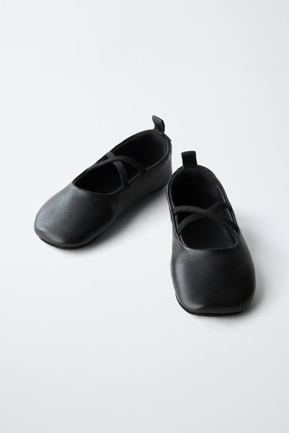 ZARA КОЖАНЫЕ БАЛЕТКИ, ЧЕРНЫЙ