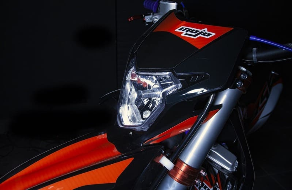 Мотоцикл кроссовый эндуро BSE M4 1.0