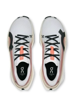 Кроссовки для бега On Cloudboom Max - white pearl