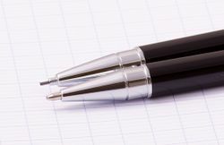 Набор Cross Helios Black Lacquer шариковая ручка и механический карандаш 0.9 ((AT0221G-9)