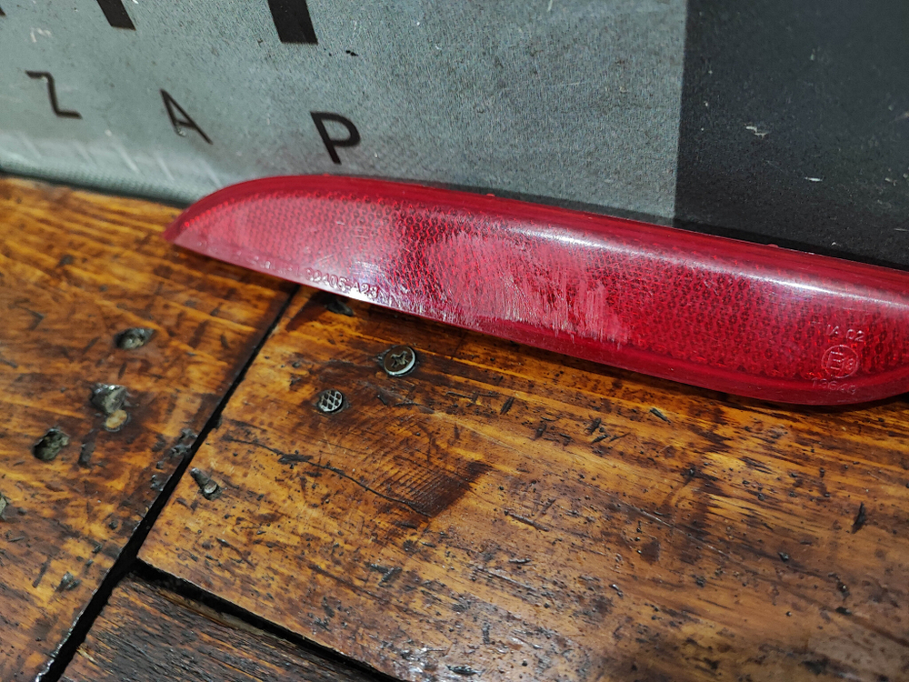 Катафот заднего бампера правый Kia Ceed 2 (JD) 12-18 Б/У Оригинал 92405A2300