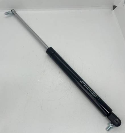 Амортизатор под рестайлинговую панель