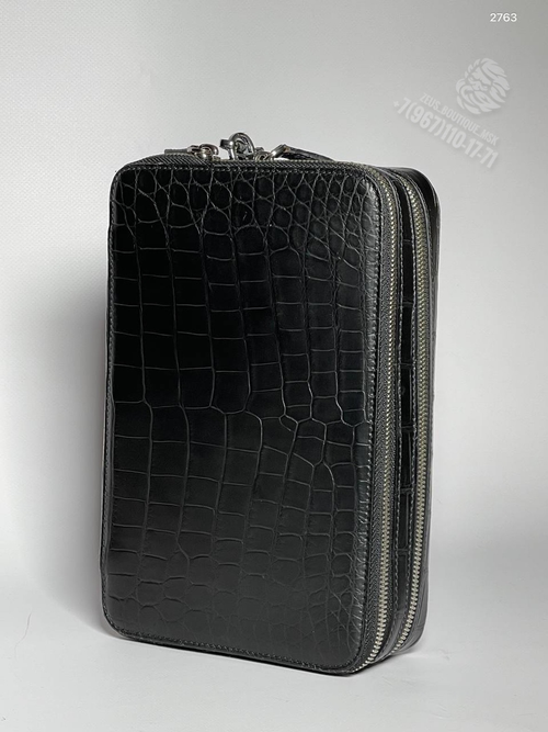 Клатч Prada из кожи крокодила