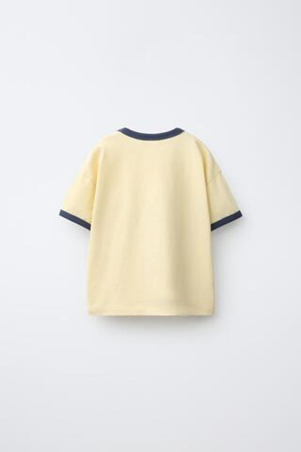ZARA ФУТБОЛКА С ПРИНТОМ THE BEATLES ™ YELLOW SUBMARINE, СВЕТЛО-ЖЕЛТЫЙ