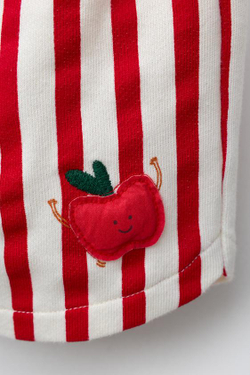 ZARA ШОРТЫ-БЕРМУДЫ В ПОЛОСКУ С АППЛИКАЦИЕЙ-ЯБЛОКОМ, БЕЛЫЙ/КРАСНЫЙ