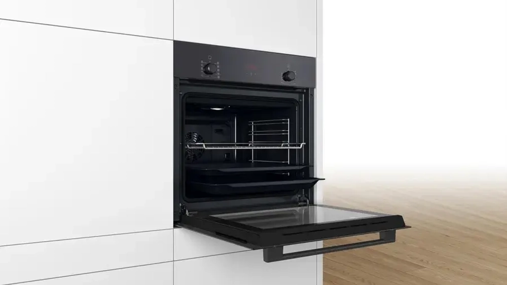 Встраиваемый электрический духовой шкаф Bosch HBF512BB1T
