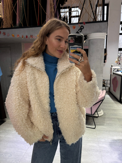 Шуба White sheep молочный