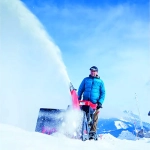 AL-KO SnowLine 700 E снегоуборщик бензиновый 11 л.с, ковш 70 см, выброс 15 м, 6 вперед/2 назад 112931