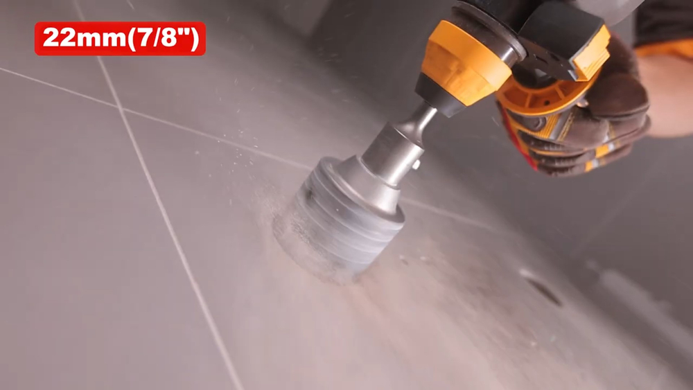 Аккумуляторный бесщеточный перфоратор SDS-Plus INGCO CRHLI212282 INDUSTRIAL 20 В 2 Дж 2x4 Ач