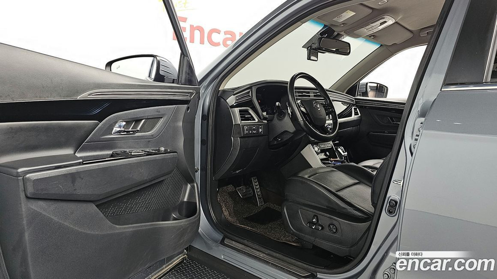KG Mobility (Ssangyong) Beautiful Korando Бензин 1.5 2WD C7 (08.2019)