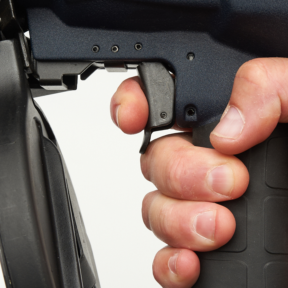 Пистолет гвоздезабивной для строительства HYBEST HPCN55 (пневматический, гвозди CNW)