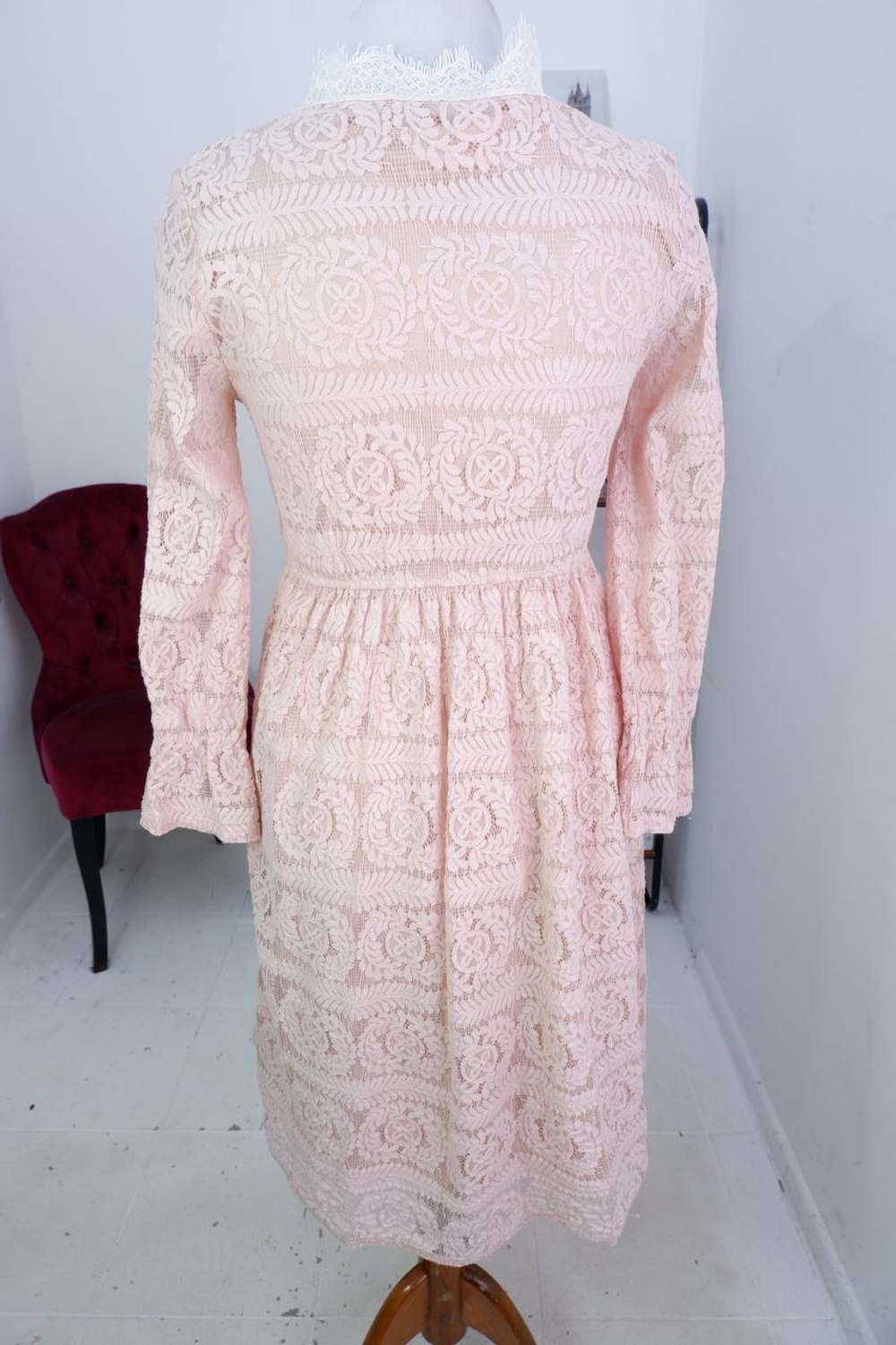 Платье D&M кружевное, визуально на 42/44 размер