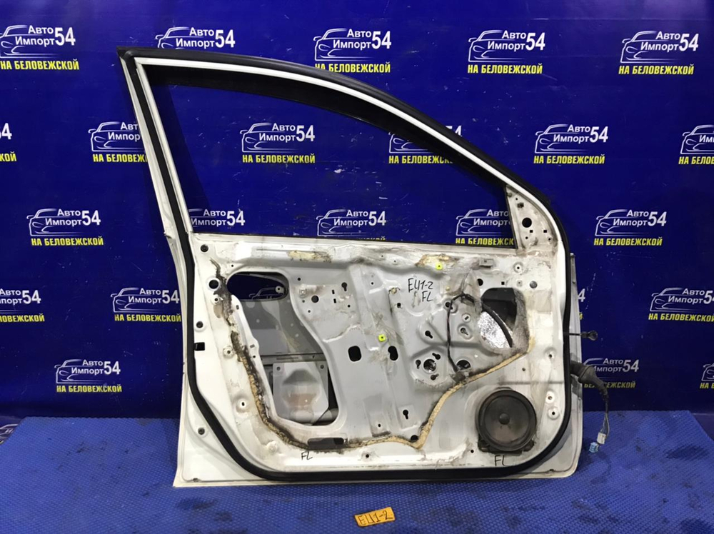 Дверь передняя левая Honda CIVIC 2001