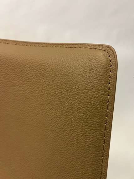 Стул Rolf из фактурной кожи цвета мокко