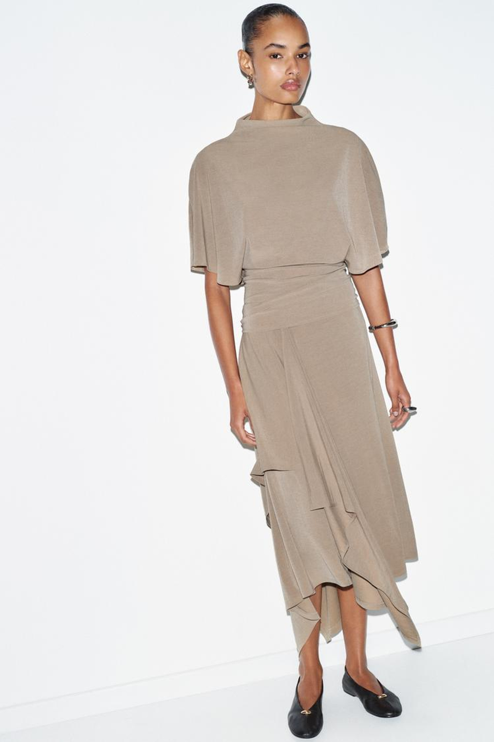 ZARA ТОП С ВОРОТНИКОМ-СТОЙКОЙ, ПЕСОЧНЫЙ