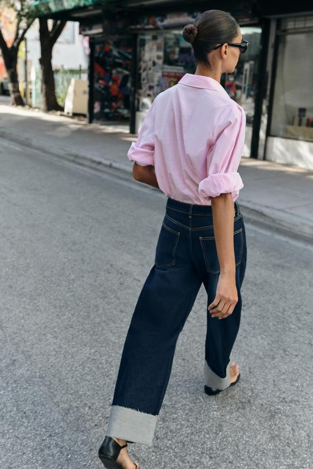 ZARA ДЖИНСЫ Z1975 BARREL СО СРЕДНЕЙ ПОСАДКОЙ И ОТВОРОТАМИ, СИНИЙ