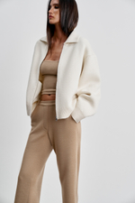 Бомбер DEEMA, молочный