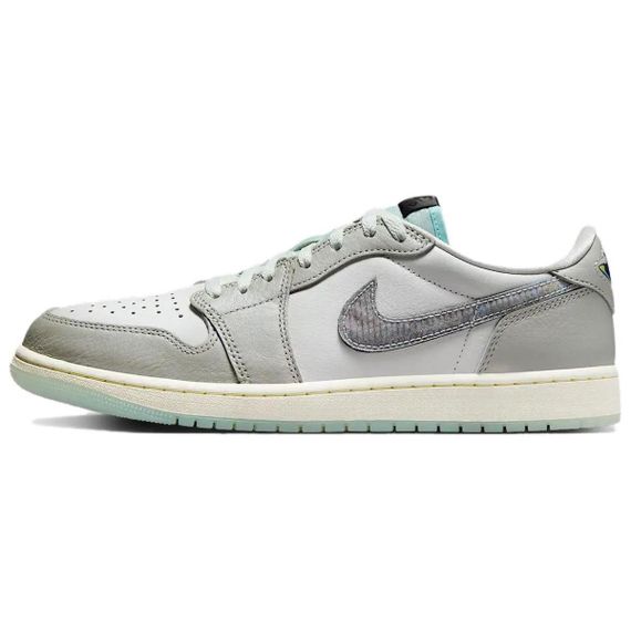 Jordan Air Jordan 1 Кроссовки для скейтбординга Низкие Белый цвет вершины/Фотонная пыль/Светло-зеленый/Парус/Черный Унисекс