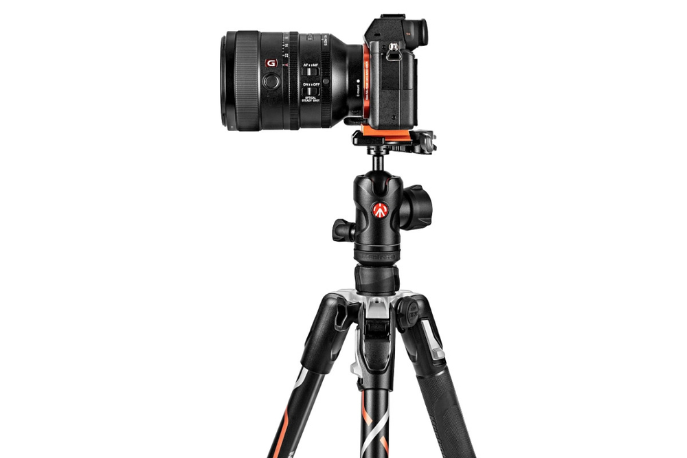 Штатив Manfrotto MKBFRLA-BH Befree Advanced Lever Alpha с головой