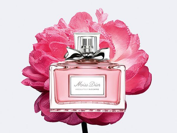 Christian Dior Miss Dior Absolutely Blooming Eau De Parfum