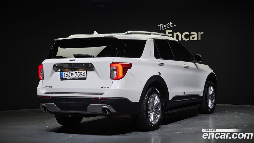Ford Explorer 6 Generation 2.3 Limited 4WD (12.2021)