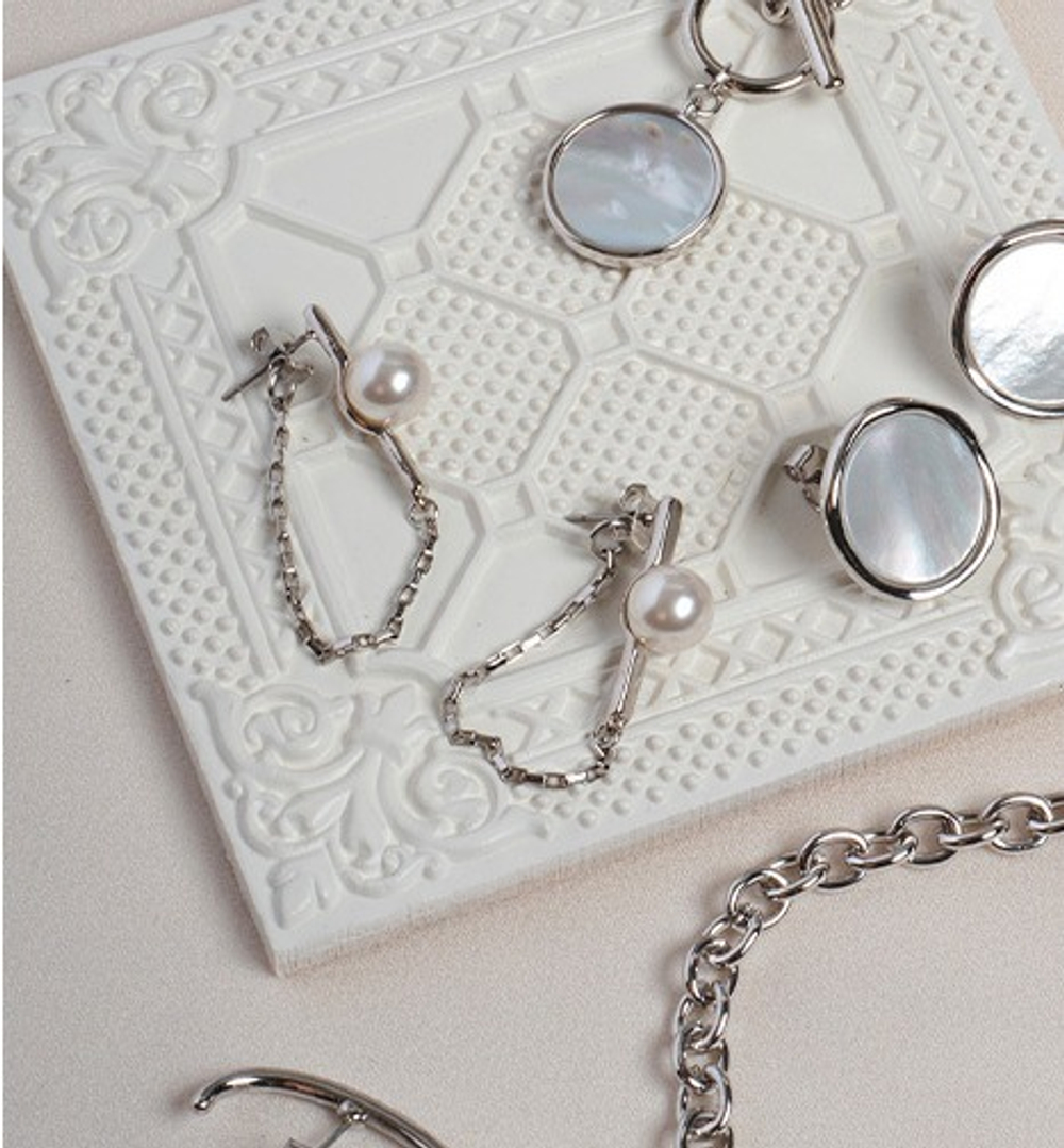Серьги Fiore Luna White Pearl A2103PE-E03.1 BW/S