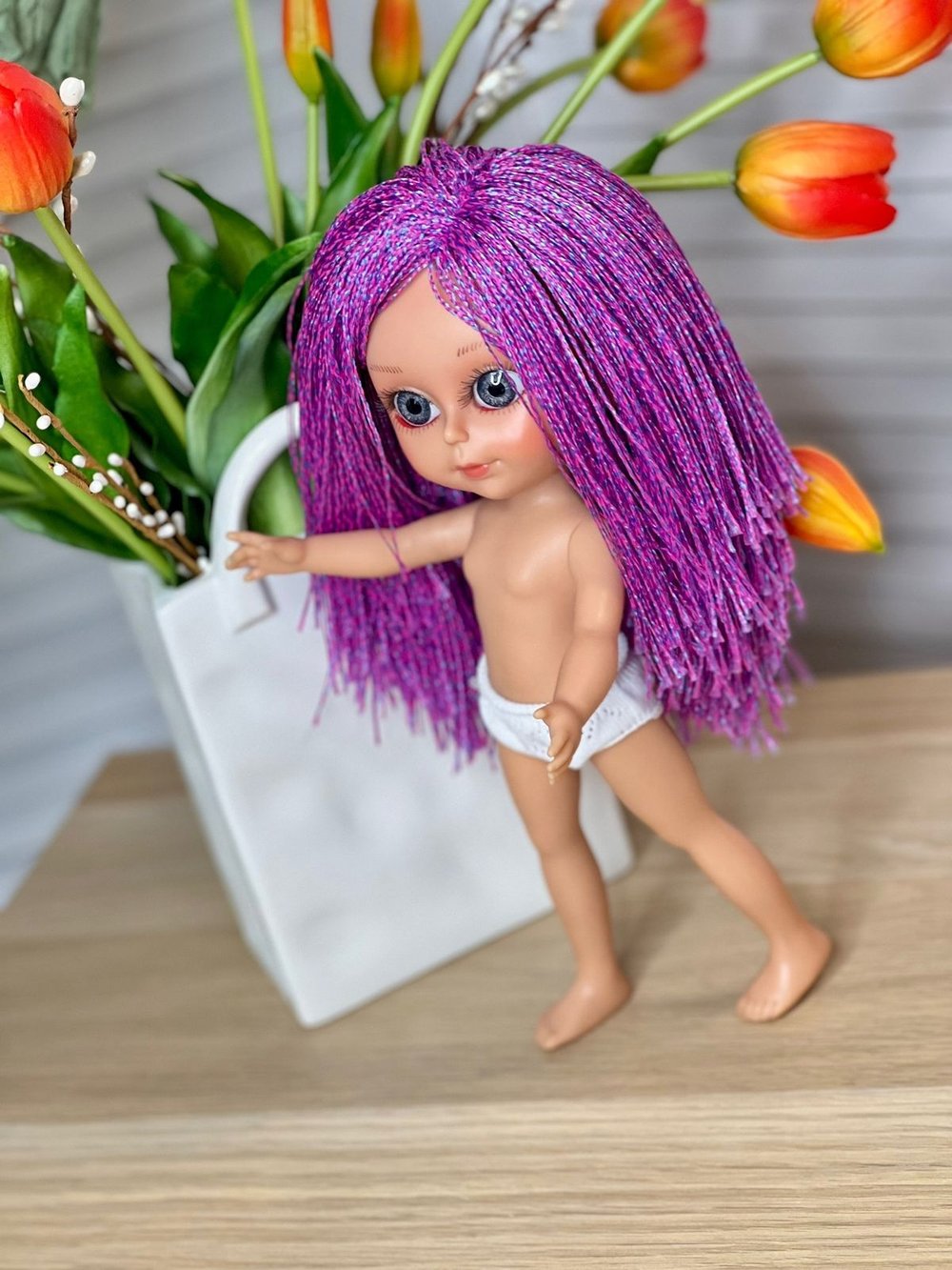 Кукла Nines виниловая 30см Dainty без одежды (2440W1)