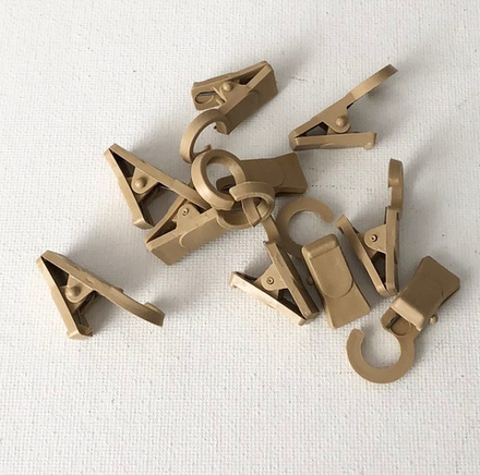 Зажим пластиковый для колец d28-35 мм, цвет бежевый (за 10 шт)