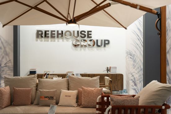 Зонт профессиональный 2.9х2.9 м с подсветкой Astro Timber