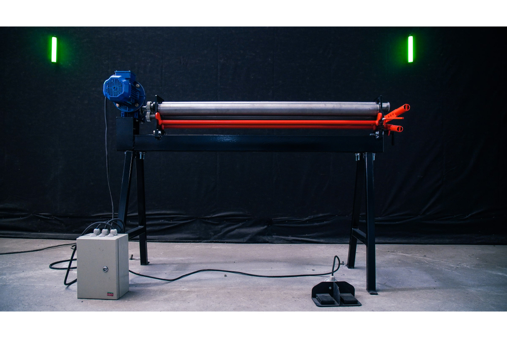 Электромеханические вальцы Rollen RME-1500х1.2
