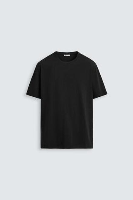 ZARA БАЗОВАЯ ПРИТАЛЕННАЯ ФУТБОЛКА SLIM FIT, ЧЕРНЫЙ