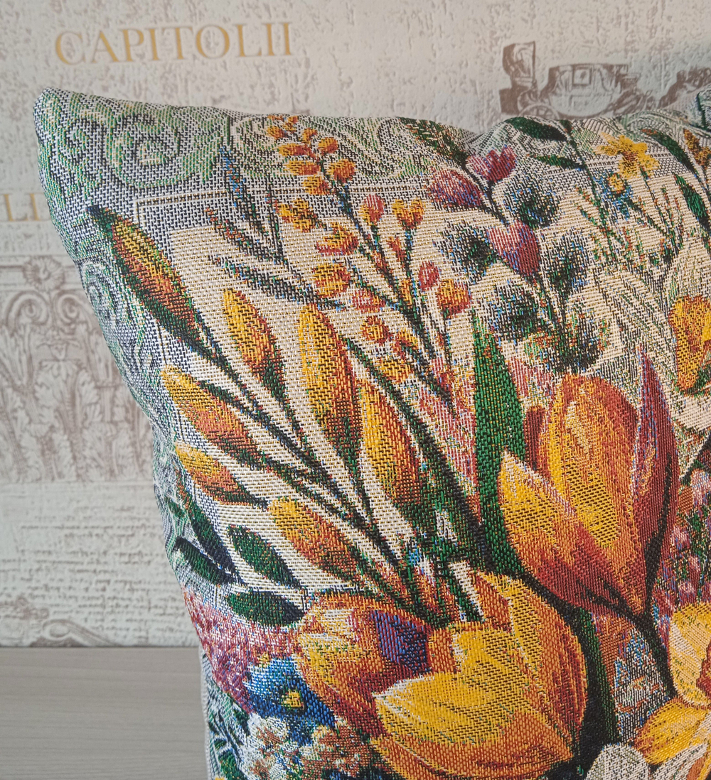Декоративный гобеленовый чехол для интерьерной подушки Надежда 38*38