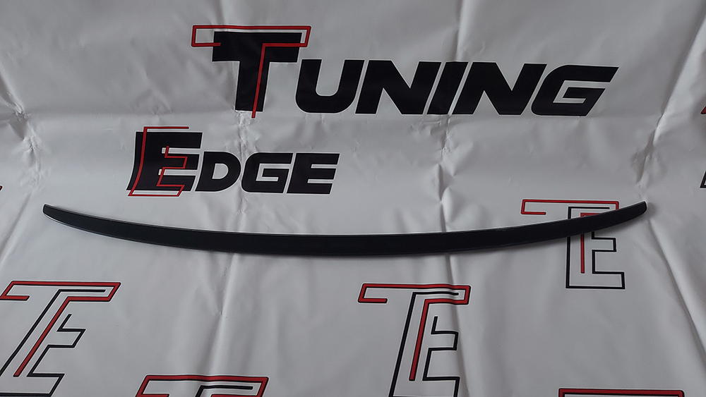 Лип спойлер крышки багажника