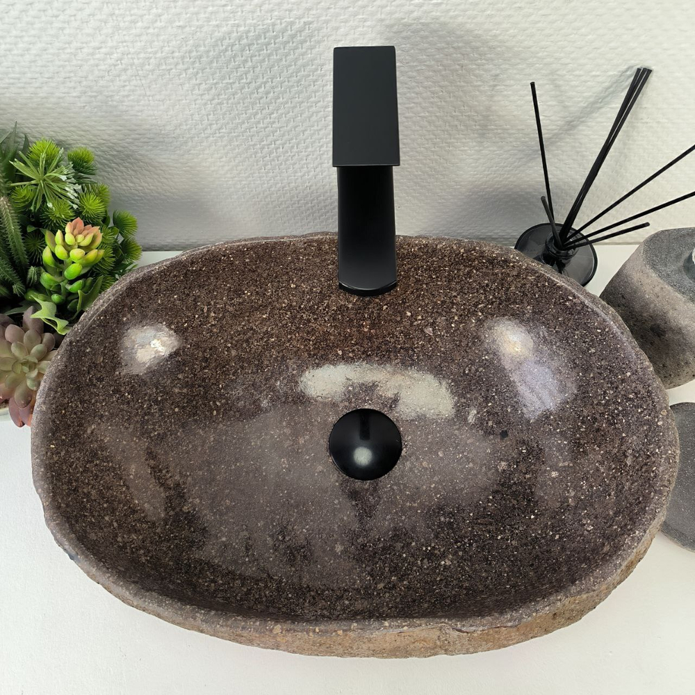 Раковина из речного камня RS-65138 49*33*15 0861