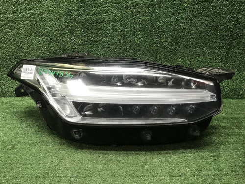 Битая Фара правая Volvo XC90 2 (2014-2019) LED