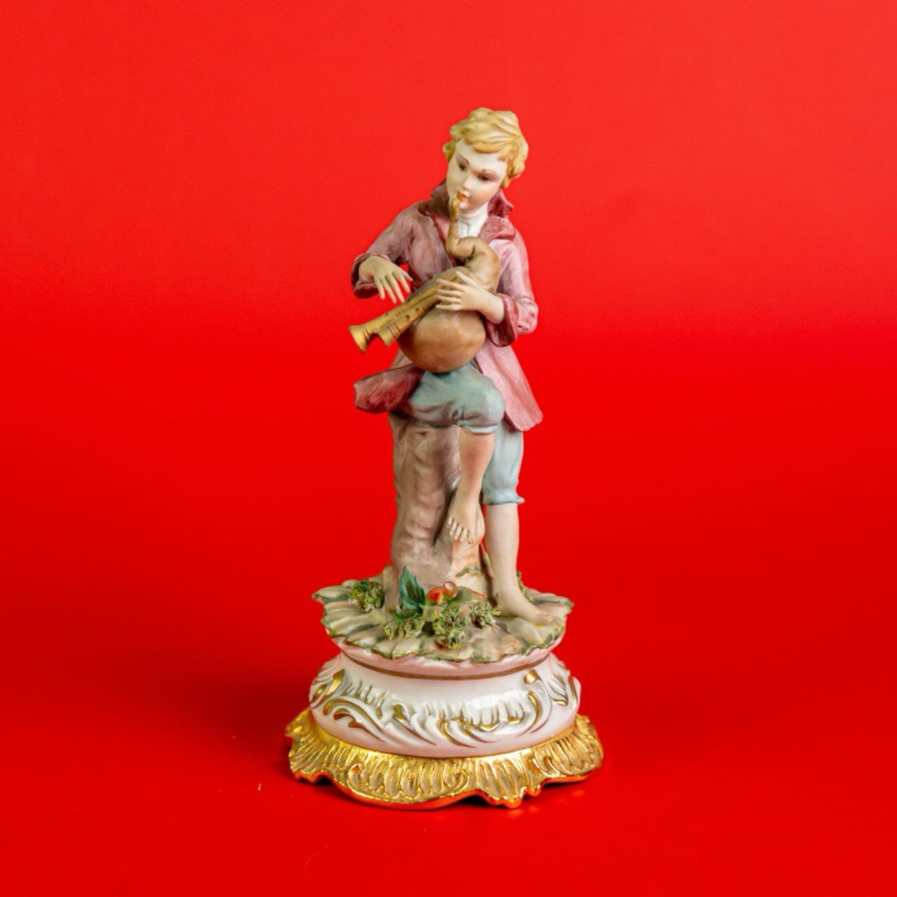Винтаж: Фарфоровая мануфактура Capodimonte. «Пастух и цветочница»
