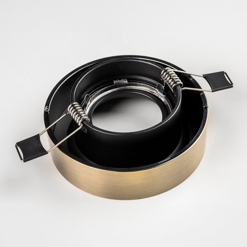 L01002721 Светильник LEVIGO MR16/HP16 ЧЕРНЫЙ МАТОВЫЙ/БРОНЗА (010027+510021)