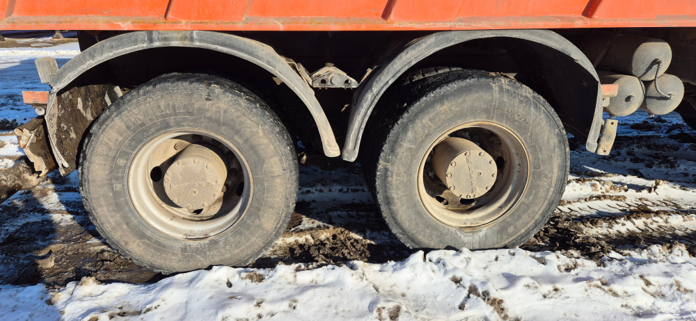 КамАЗ 6520 6x4 Самосвал 6520-3026012-53 (Дизельный, 11,7 л, 400 л.с., МТ)