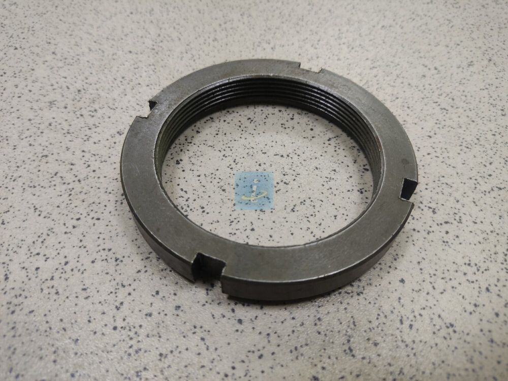 Гайка вала вторичного 238-1701194