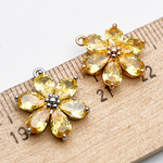 Подвеска Цветок, цвет золото+желтый, размер 17*14 мм, цена за 1 шт