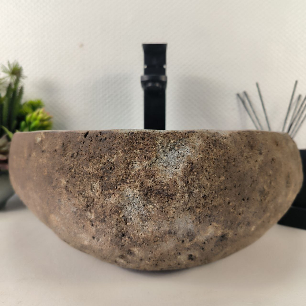 Раковина из речного камня RS-64992 43*34*15 0861