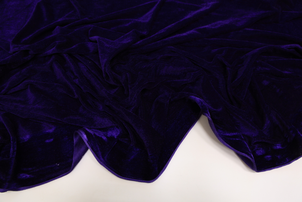 Велюр темно-фиолетовый