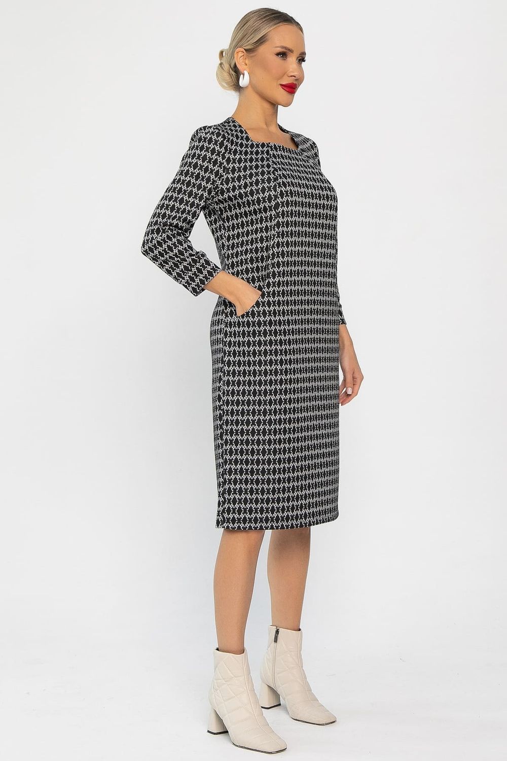 Платье Настроение (черное) П13745-19М LT Collection