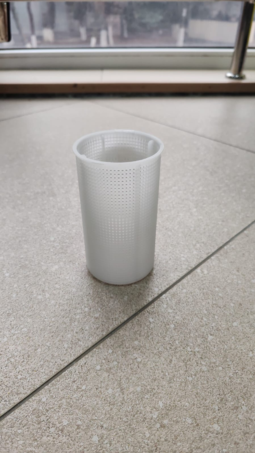 Запасная часть для насосов "LEO" моделей XKP250-2, XKP350-2, XKP450-2 - фильтр пластиковый №40003952