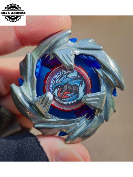 Волчок и запускатель Cobalt Dragoon 2-60C BX34 от Takara Tomy