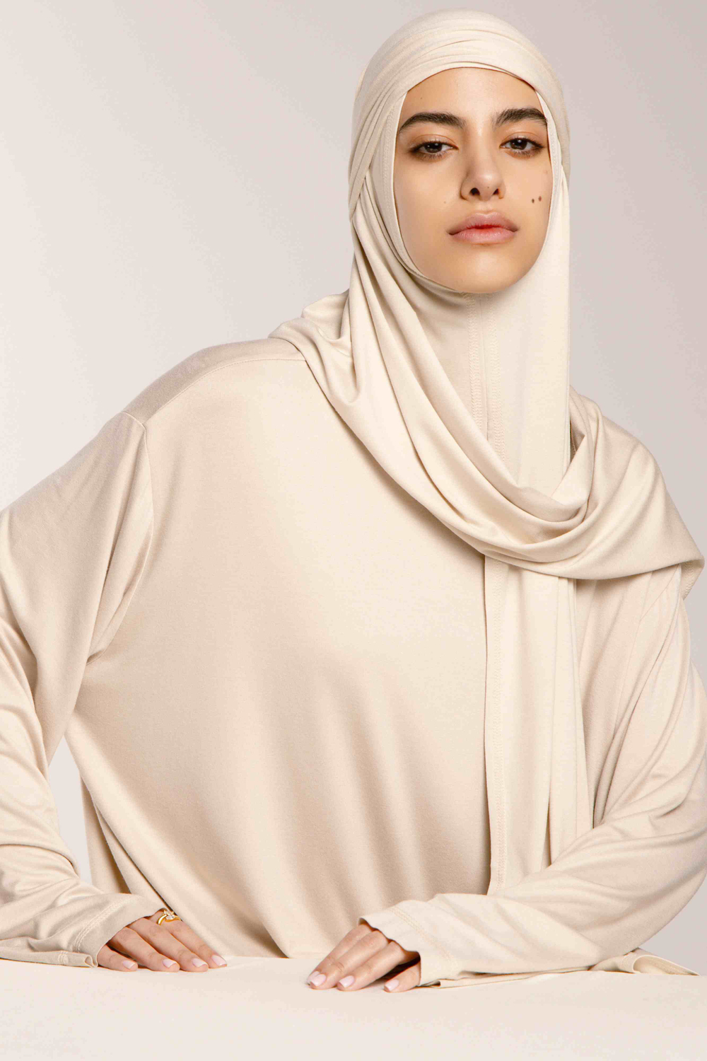 Хиджаб Молик тройка бежевый