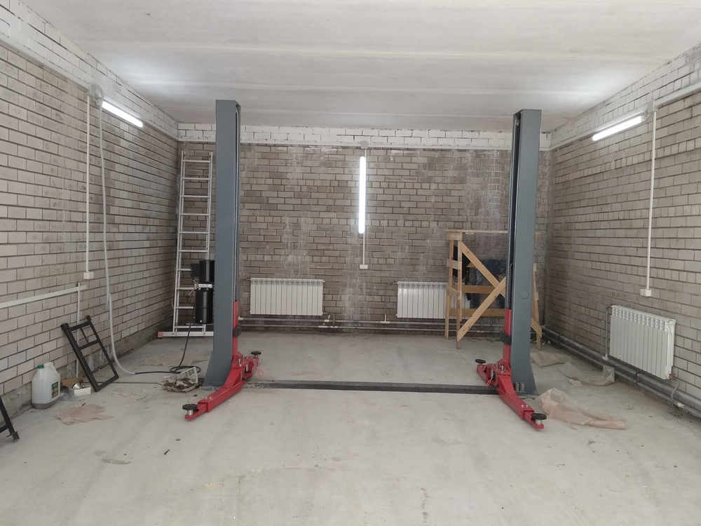 Диагностика и ремонт автомобильного подъемника