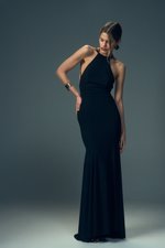 Платье с металлической деталью на спине, Черный